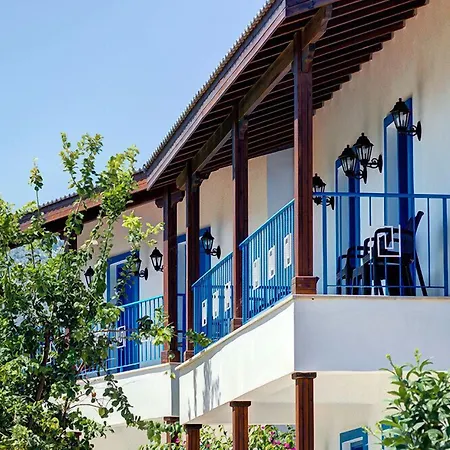 Hotel Queen Aphrodite 3*